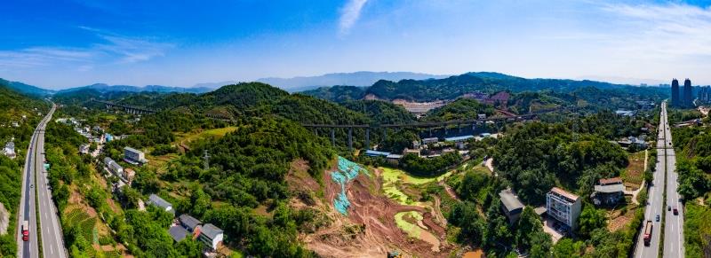 綦江流域共同片区污水处理厂开工建设全景-高峰(1)